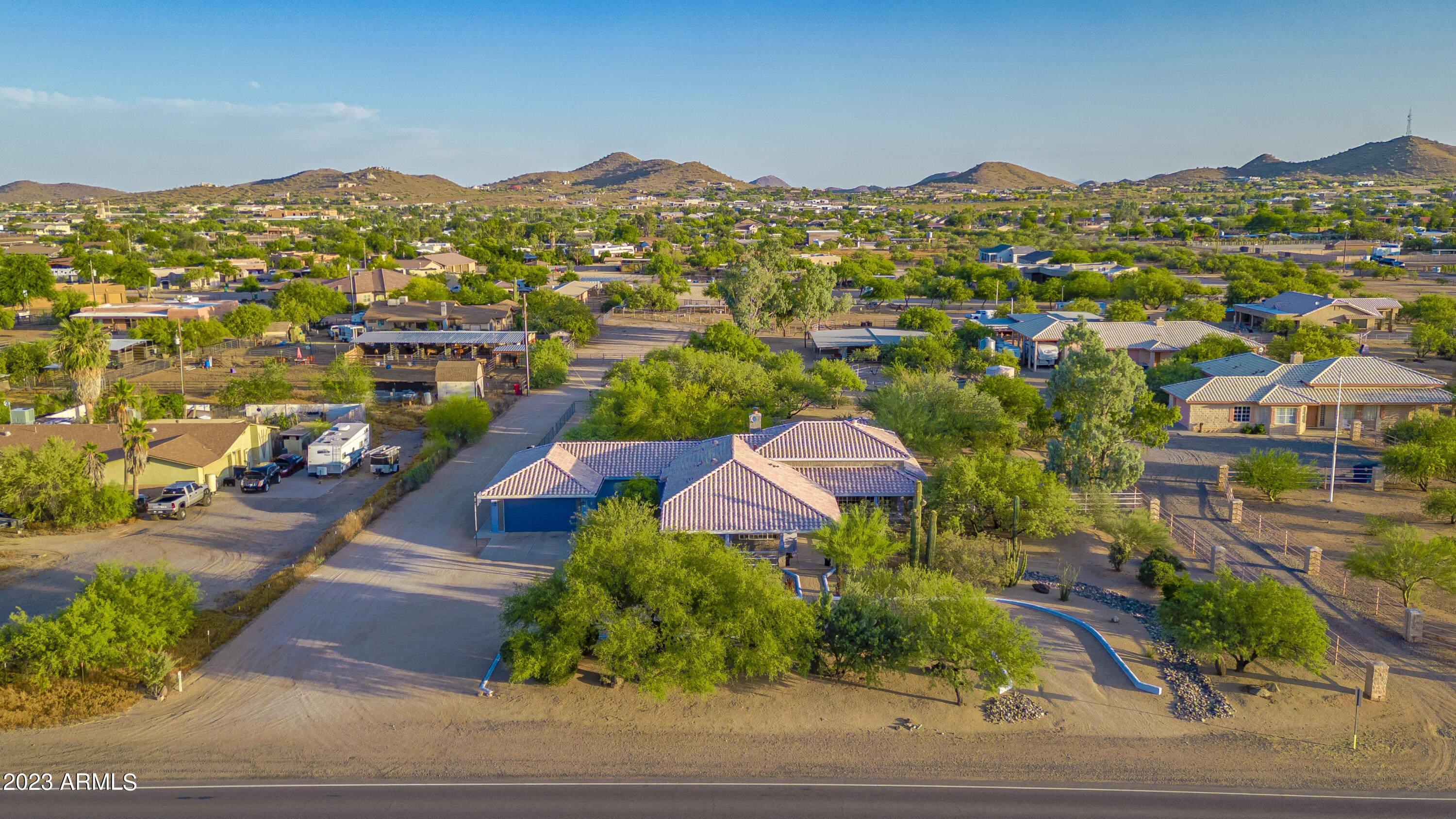 141 East Cloud Road Phoenix, AZ 85086 - Photo 9 of 99 Rare Block Construction Home