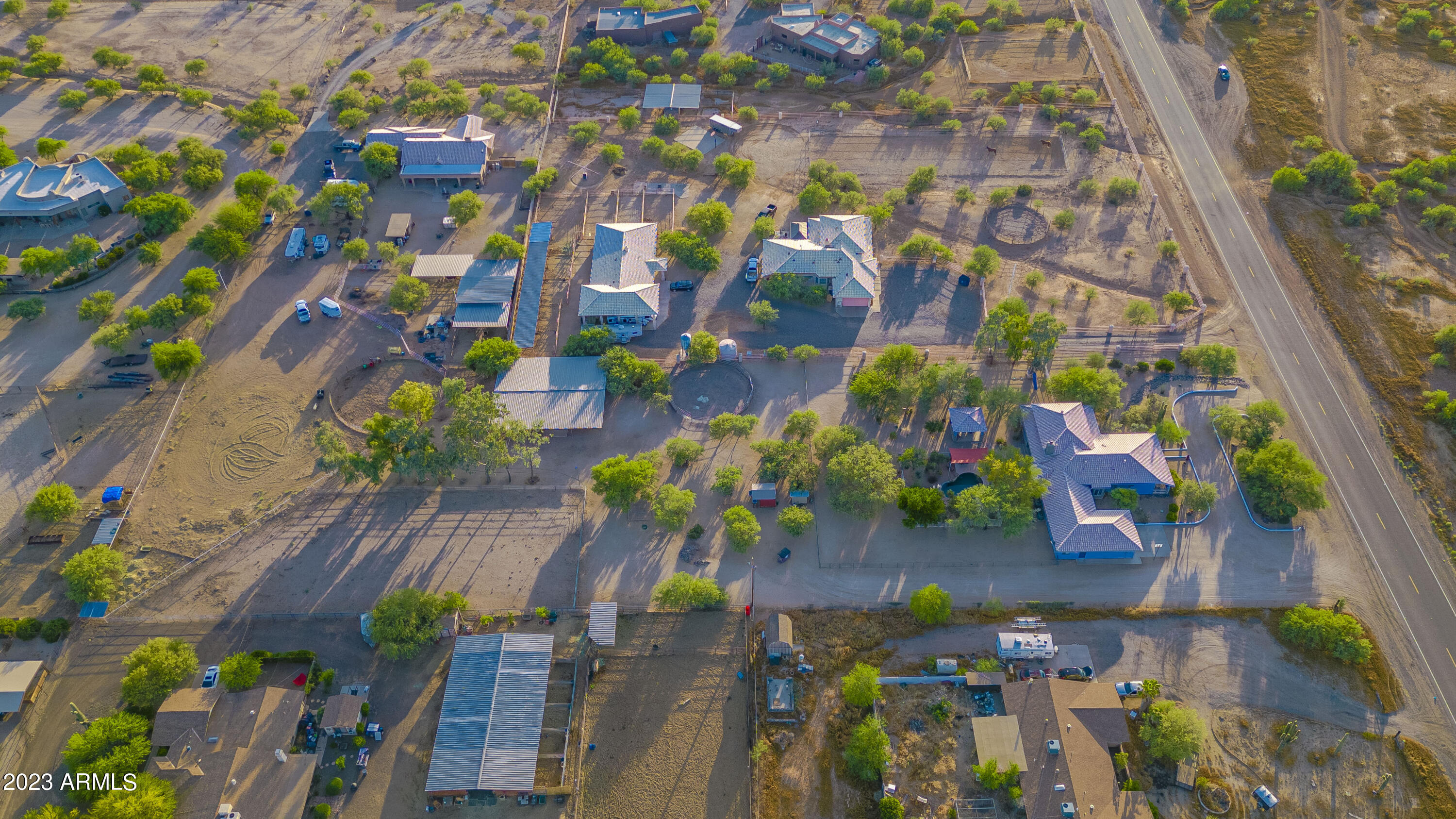 141 East Cloud Road Phoenix, AZ 85086 - Photo 95 of 99 First Class Horse Facilities