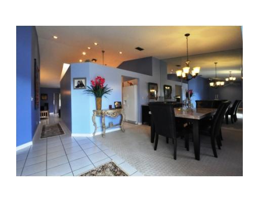 321 Apache Lane Boca Raton, FL 33487 - Photo 2 of 25 Additional Photo