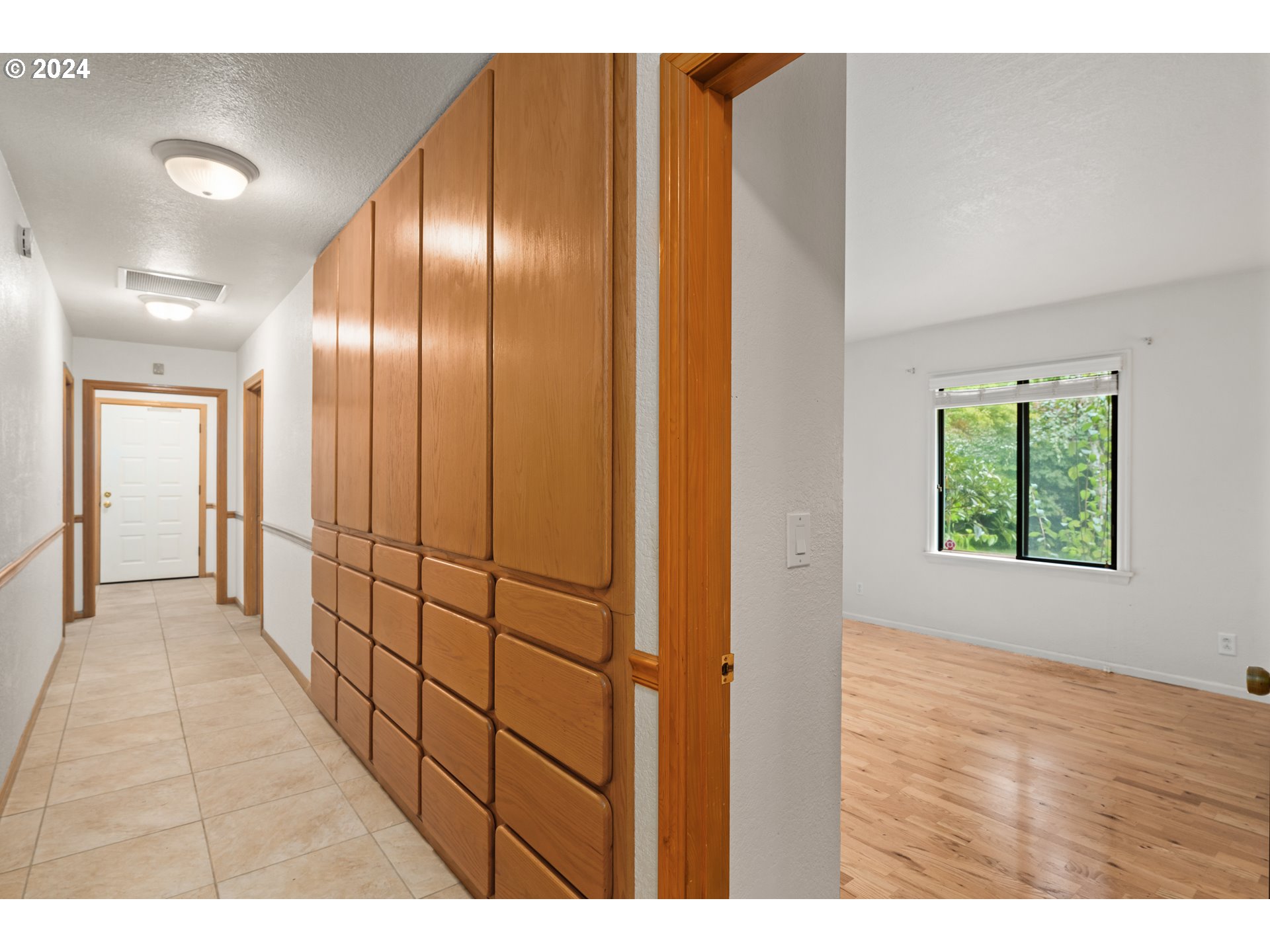 91070 Leashore Drive Vida, OR 97488 - Photo 25 of 43