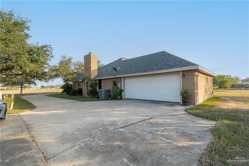 4112 Fm 493 Road Donna, TX 78537 - Photo 6 of 18 a house view with a outdoor space