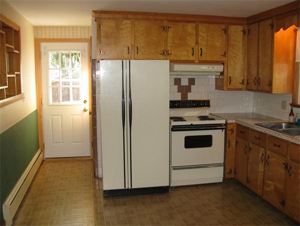 2620 Providence Road Northbridge, MA 01534 - Photo 4 of 29 Gallery Image 4