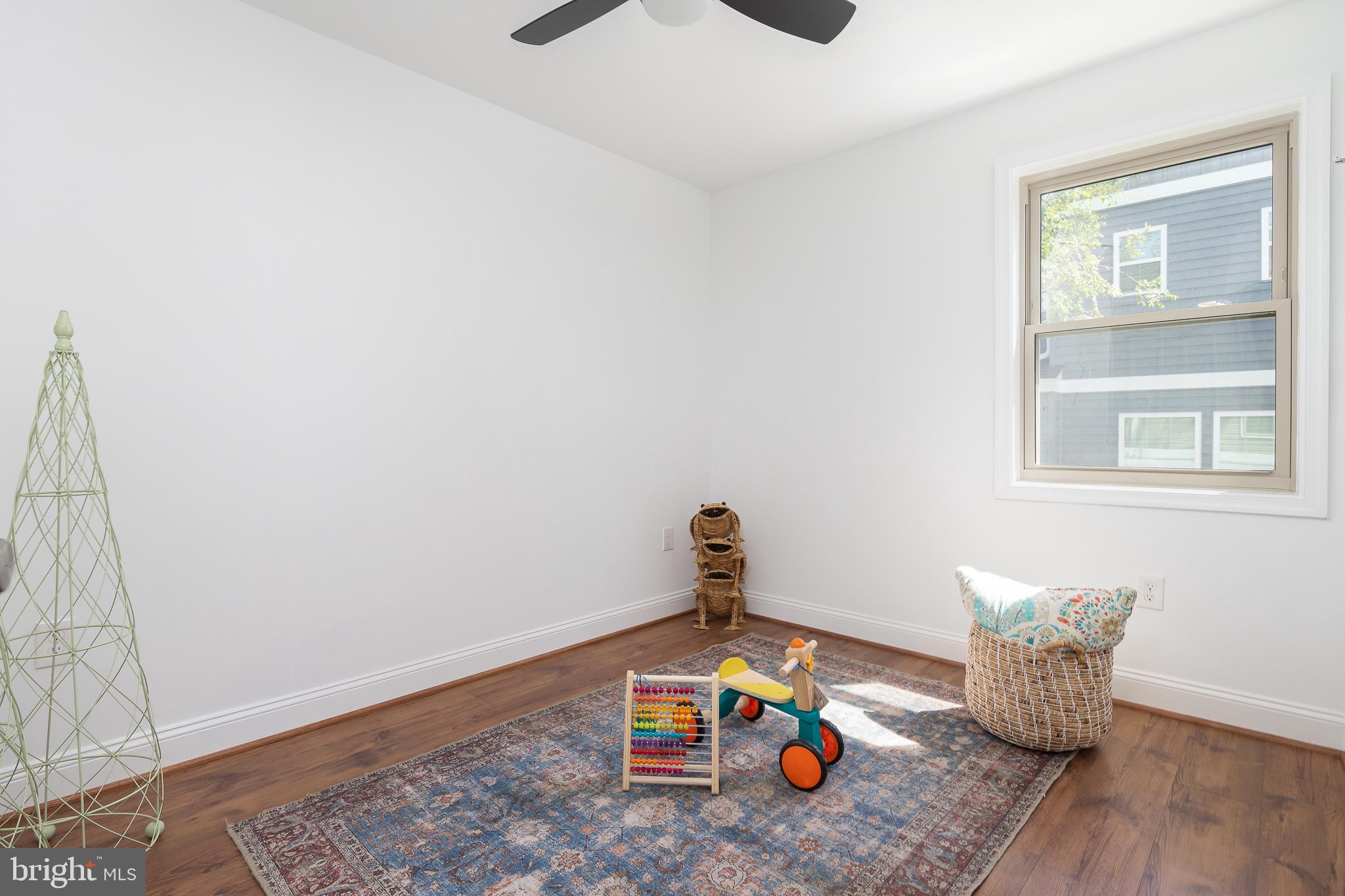 6720 Barrett Road Falls Church, VA 22042 - Photo 25 of 49 2ND BR ON MAIN LEVEL