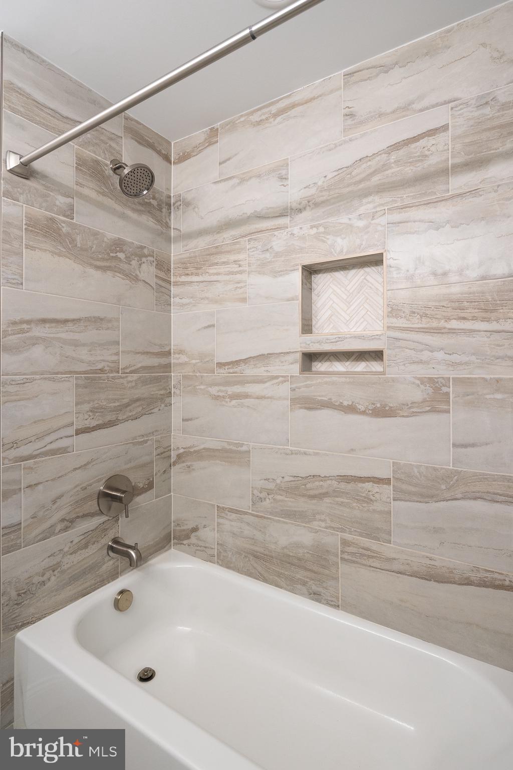 6720 Barrett Road Falls Church, VA 22042 - Photo 28 of 49 AWESOME TILE WORK IN MN LVL BATH