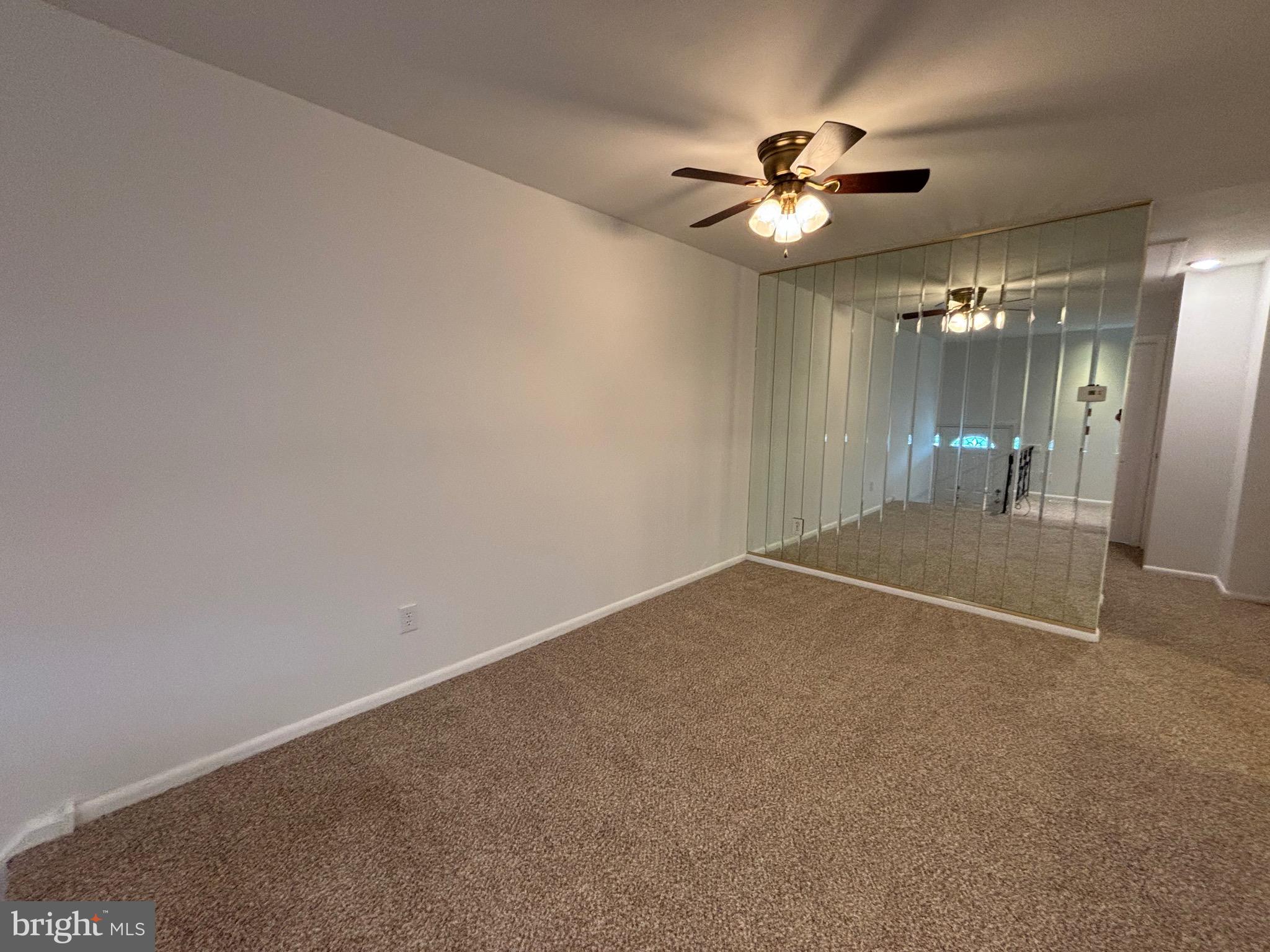 3535 Oakhill Road Philadelphia, PA 19154 - Photo 3 of 48 Gallery Image 3