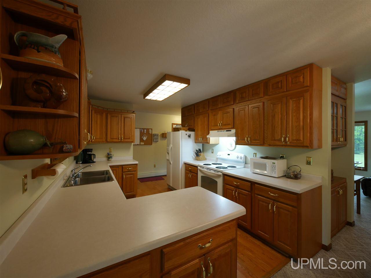 6531 Crescent Beach Road Toivola, MI 49965 - Photo 14 of 36 Gallery Image 14