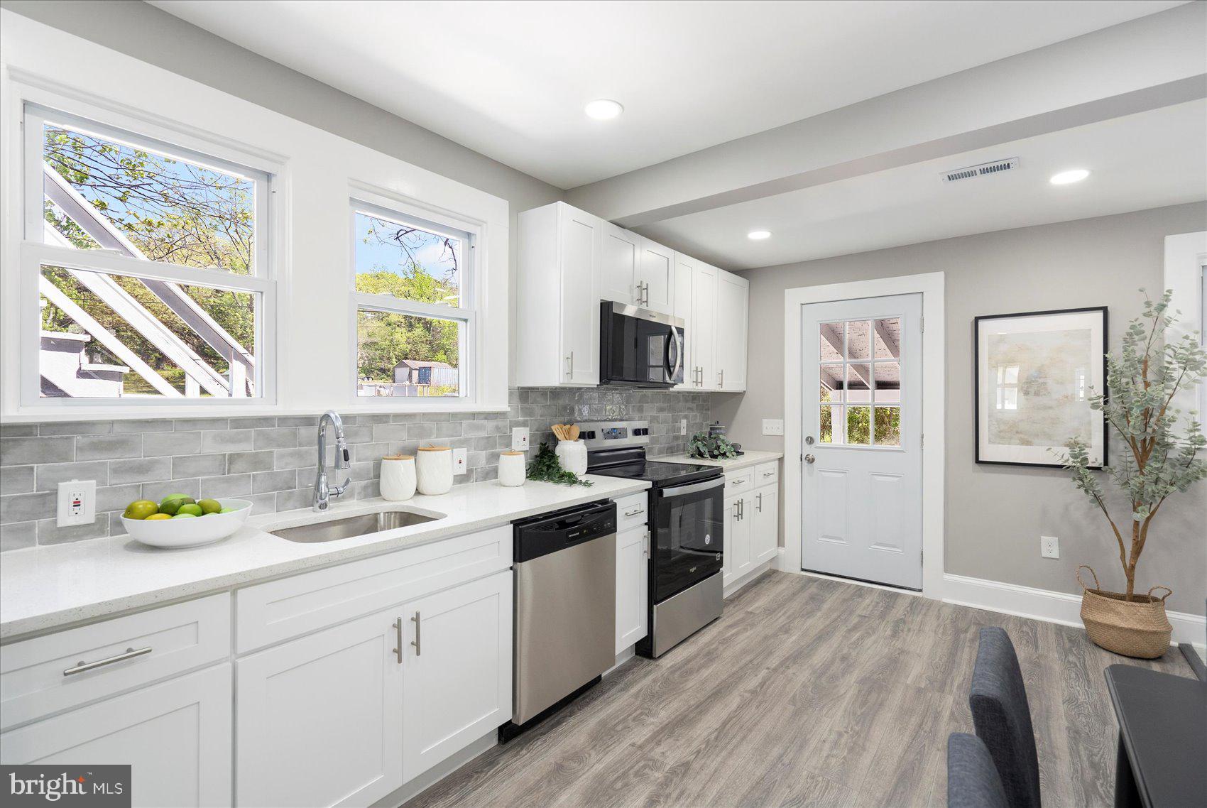 1373 Severn Road Severn, MD 21144 - Photo 11 of 47 Gallery Image 11
