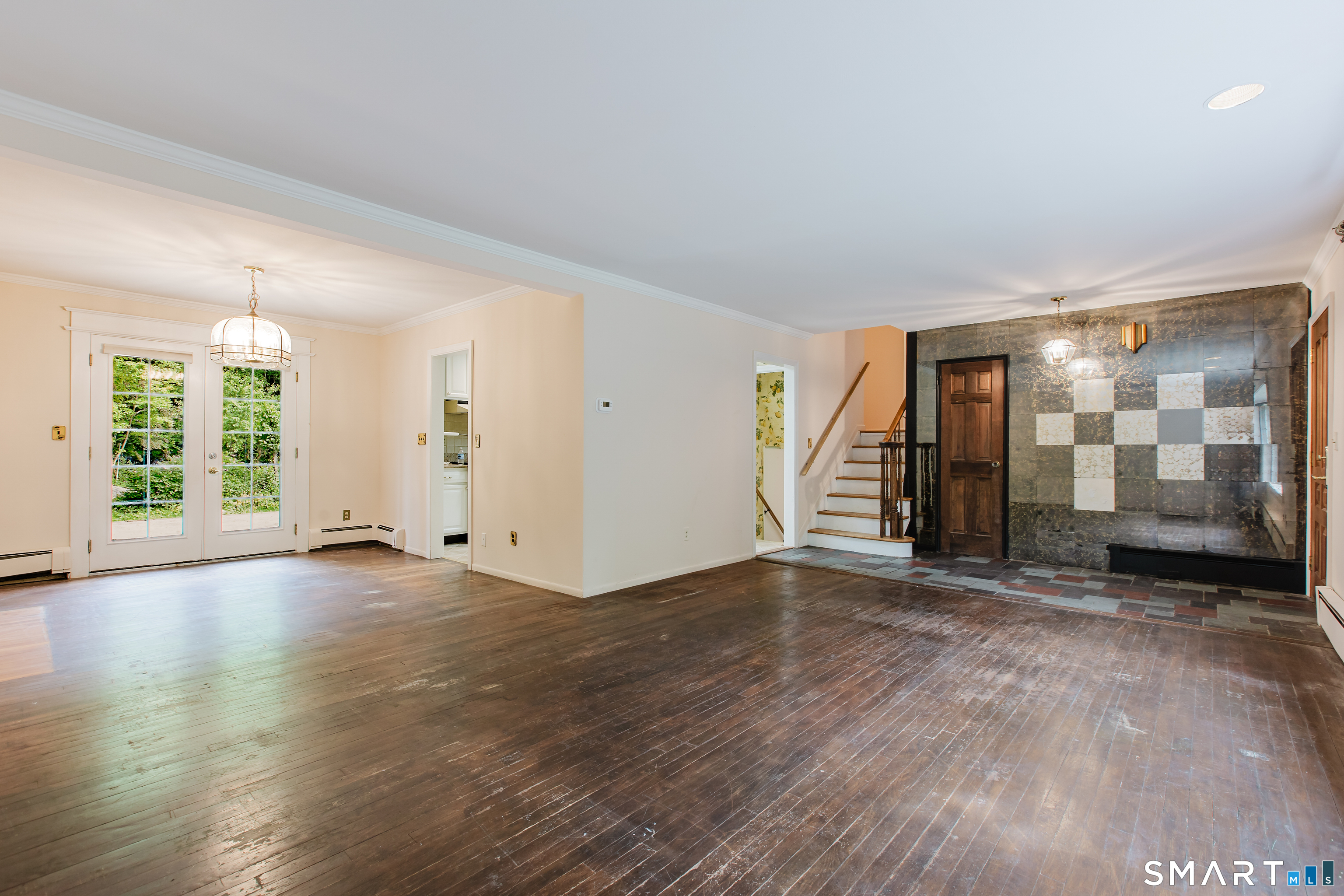 75 Westwood Road Stamford, CT 06902 - Photo 8 of 40 Living Room opens to Dining Room (left) & Foyer (right)