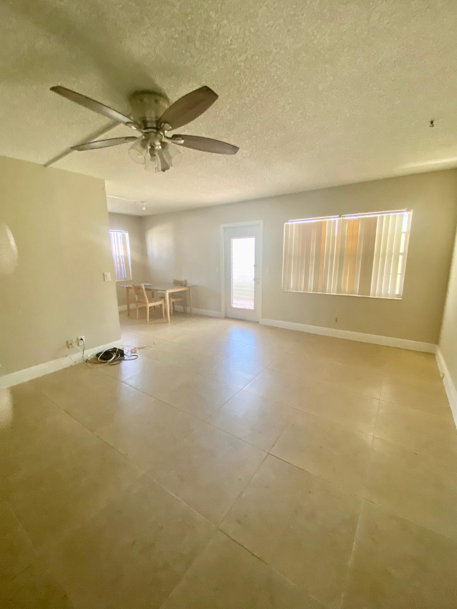 476 Fanshaw L Boca Raton, FL 33434 - Photo 19 of 23 IMG_8887