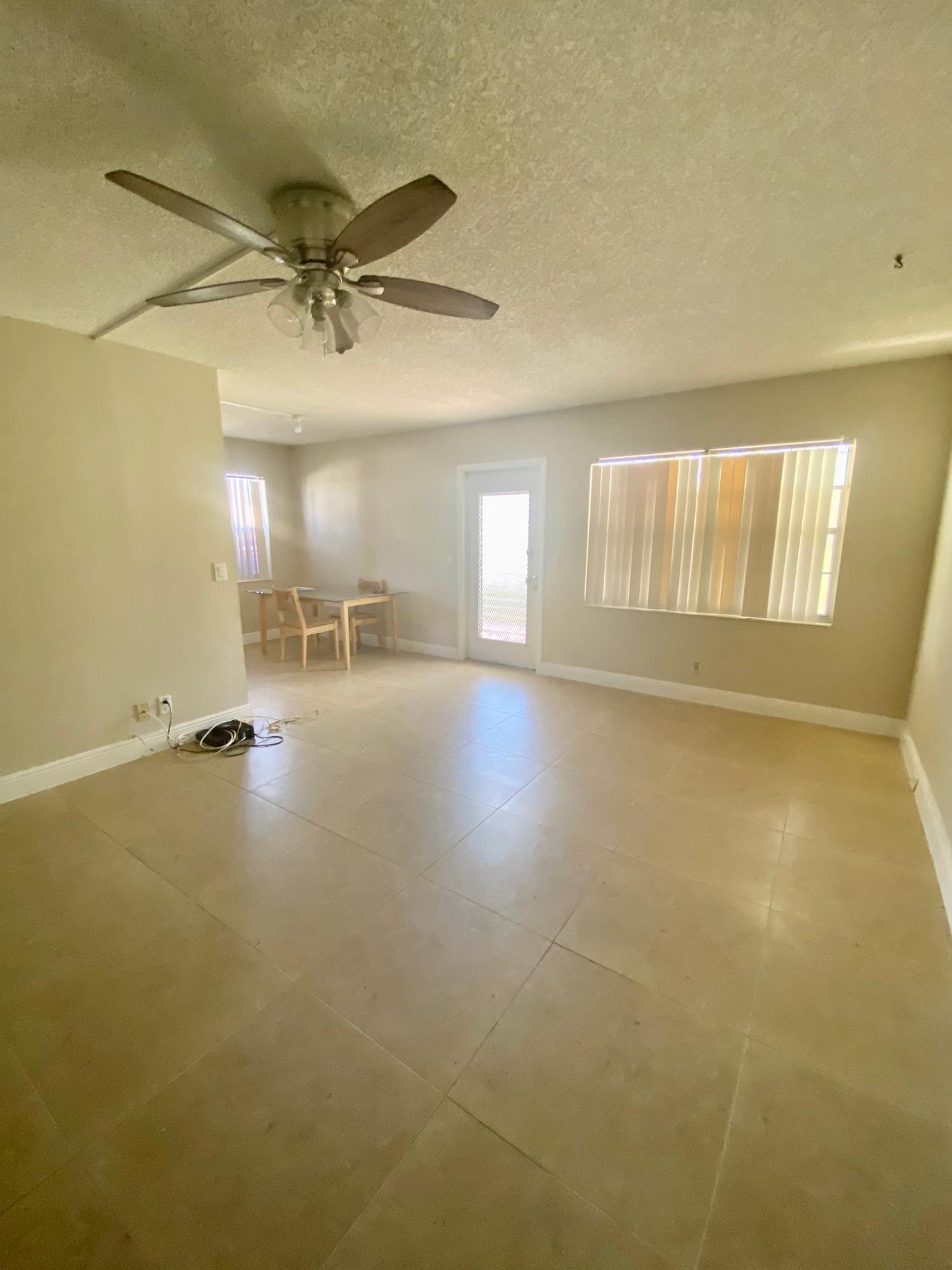 476 Fanshaw L Boca Raton, FL 33434 - Photo 20 of 23 IMG_8888