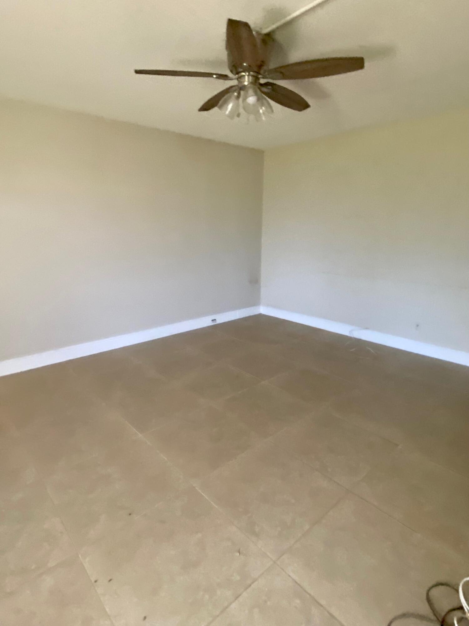 476 Fanshaw L Boca Raton, FL 33434 - Photo 3 of 23 IMG_8857