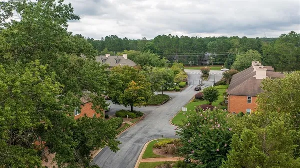 $235,000 | 515 Bedfort Dr., Duluth, GA 30096