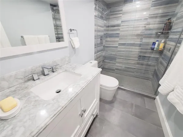 $3,100 | 1021 Hillsboro Mile, Unit G2, Hillsboro Beach, FL 33064