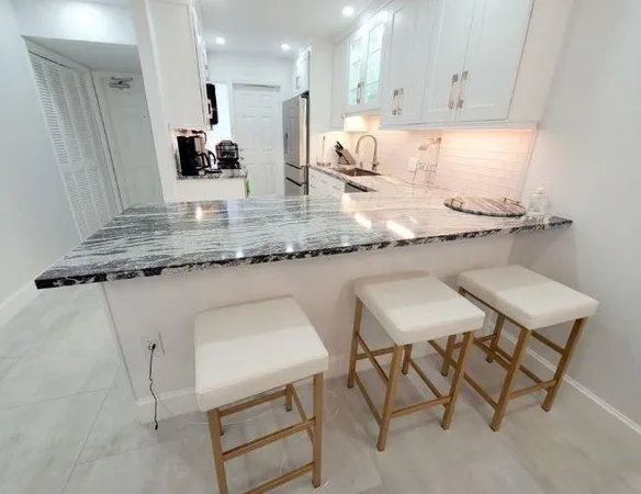$3,100 | 1021 Hillsboro Mile, Unit G2, Hillsboro Beach, FL 33064