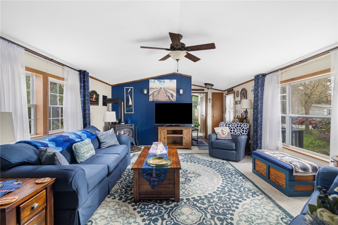 1 King Philip Road Coventry, RI 02816 - Photo 9 of 40 Gallery Image 9
