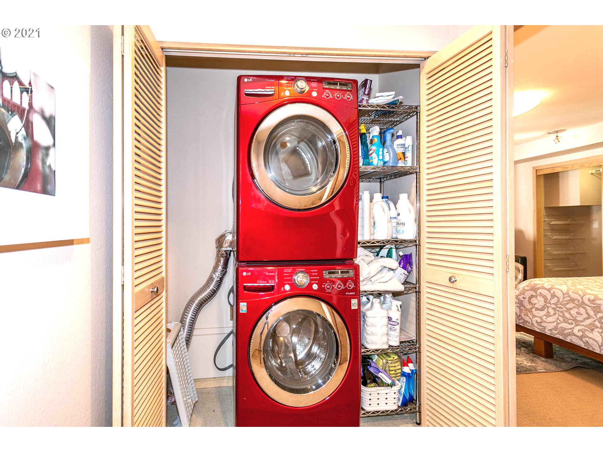 3804 Southwest Condor Lane Portland, OR 97239 - Photo 28 of 29 Gallery Image 28