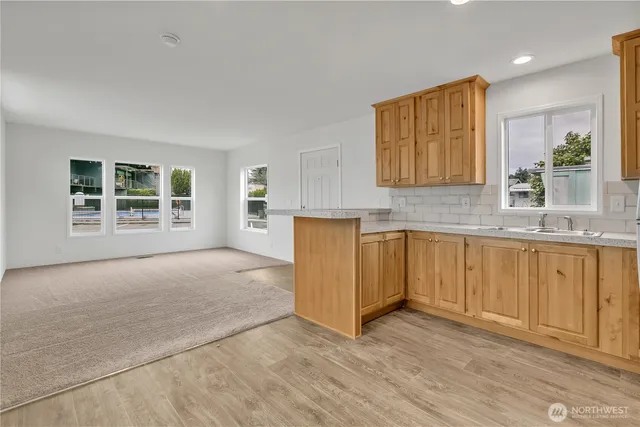 $84,900 | 3219 South 181st Place, Unit 127, SeaTac, WA 98188