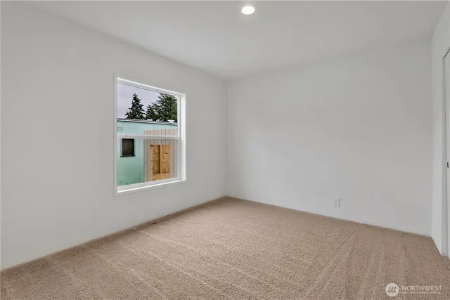 $84,900 | 3219 South 181st Place, Unit 127, SeaTac, WA 98188