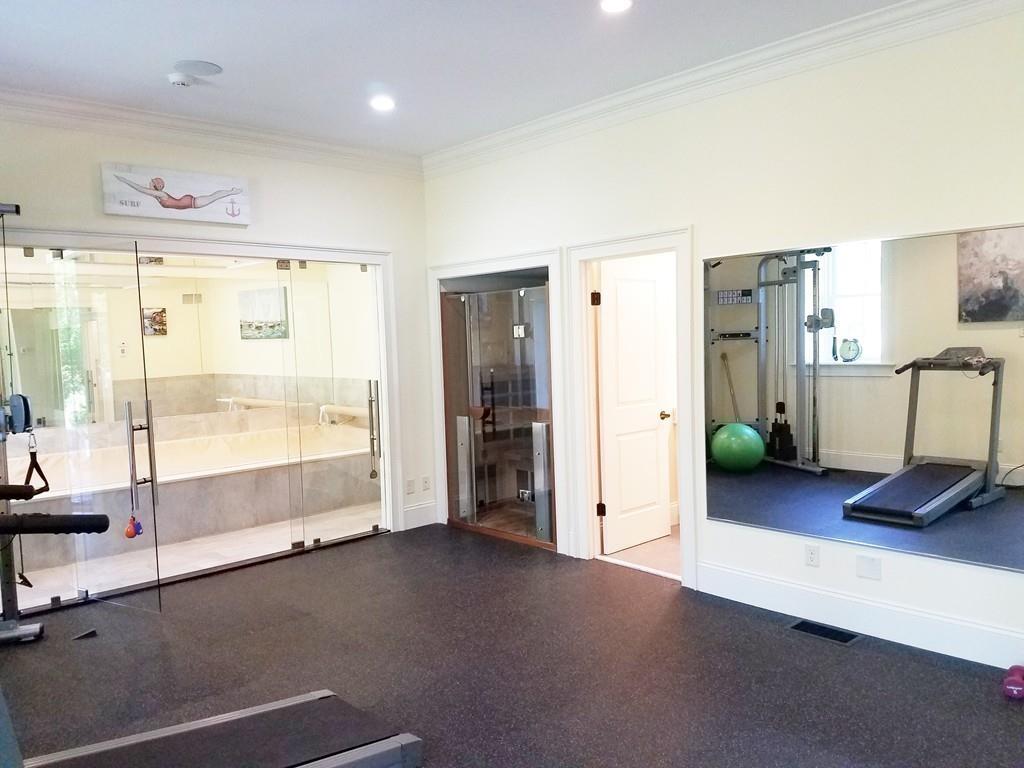 39 Bloomfield Street Lexington, MA 02421 - Photo 33 of 42 a view of an empty room and window