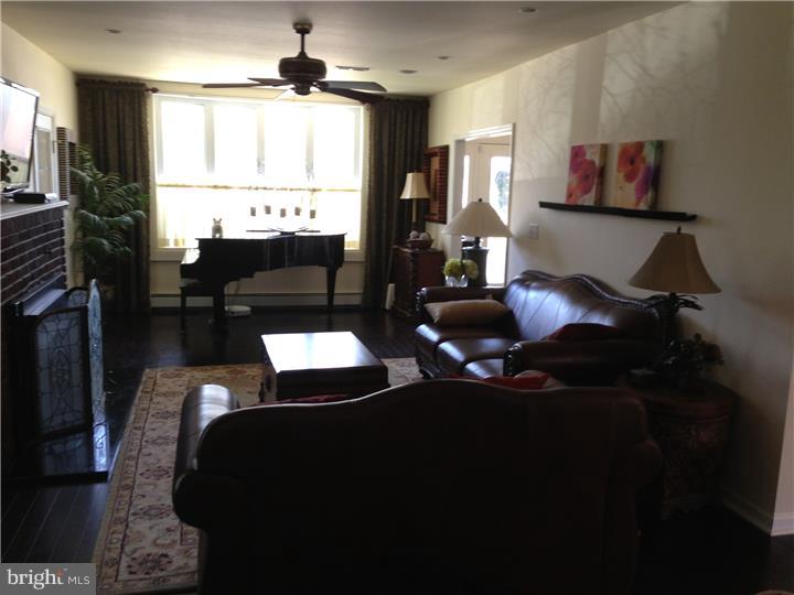 15 Ambler Road Cherry Hill, NJ 08002 - Photo 12 of 23 Family Room