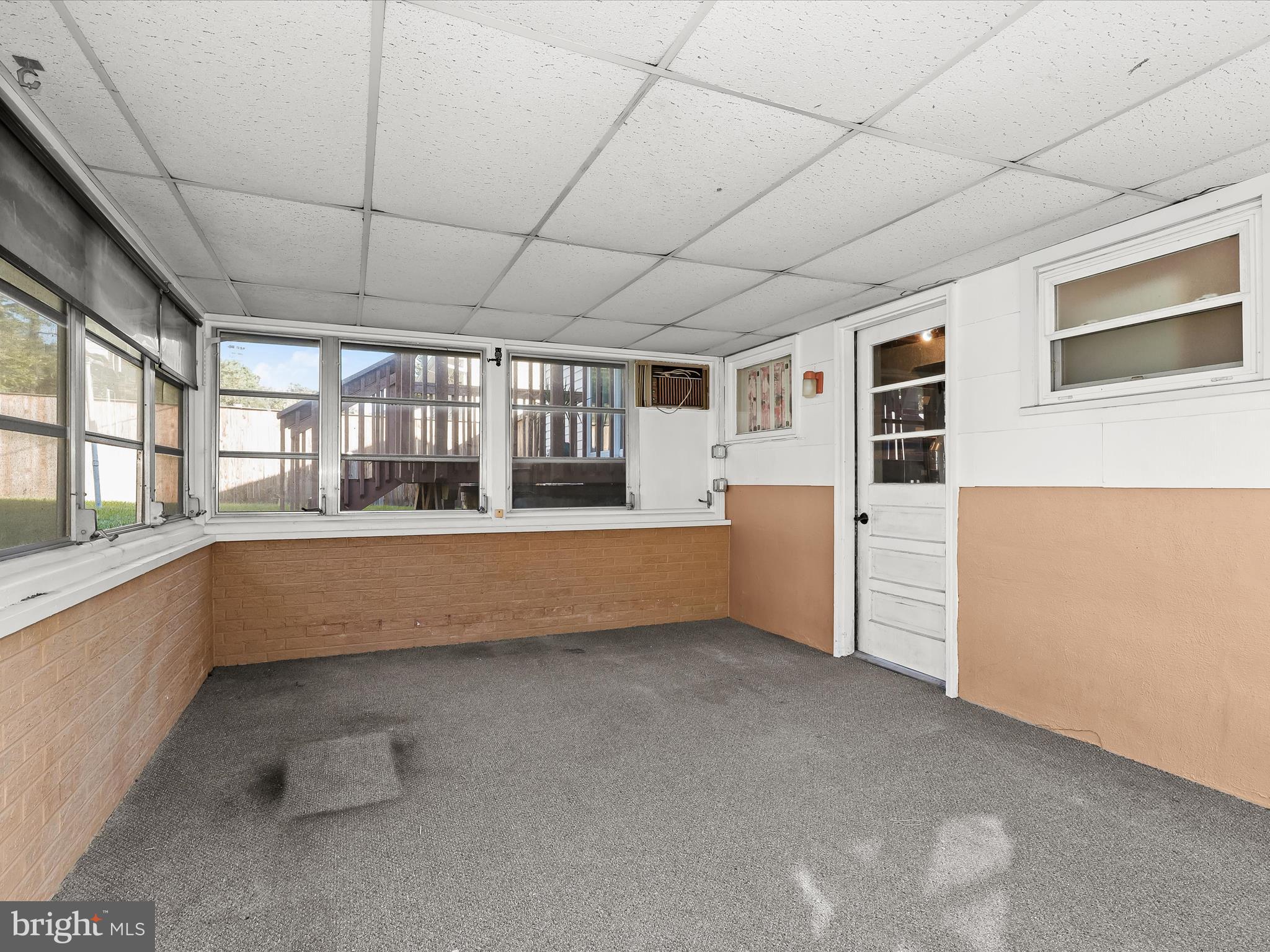 3407 Upton Road Parkville, MD 21234 - Photo 27 of 40 Sunroom