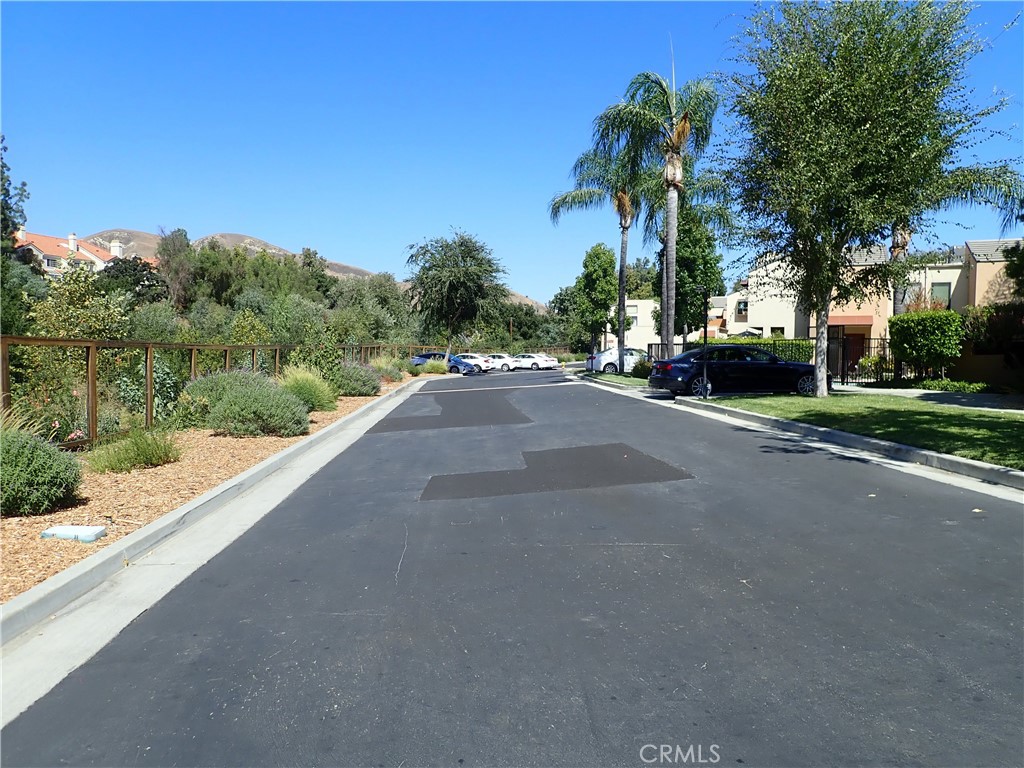 4275 Las Virgenes Road, Unit 3 Calabasas, CA 91302 - Photo 17 of 18