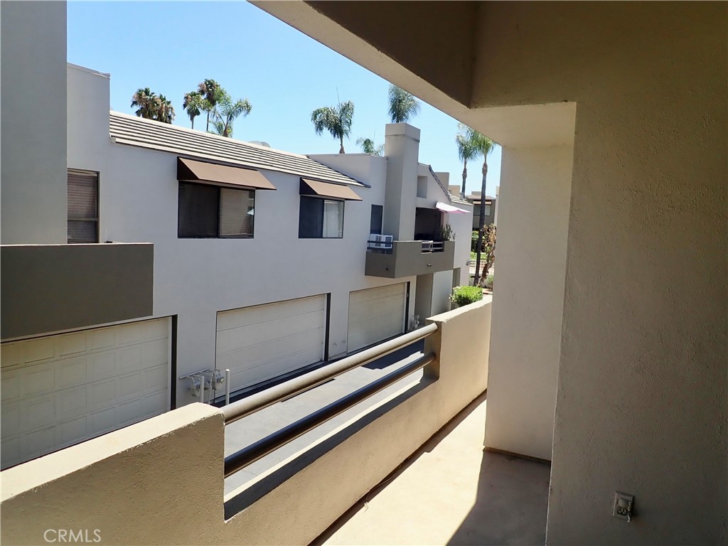 4275 Las Virgenes Road, Unit 3 Calabasas, CA 91302 - Photo 7 of 18