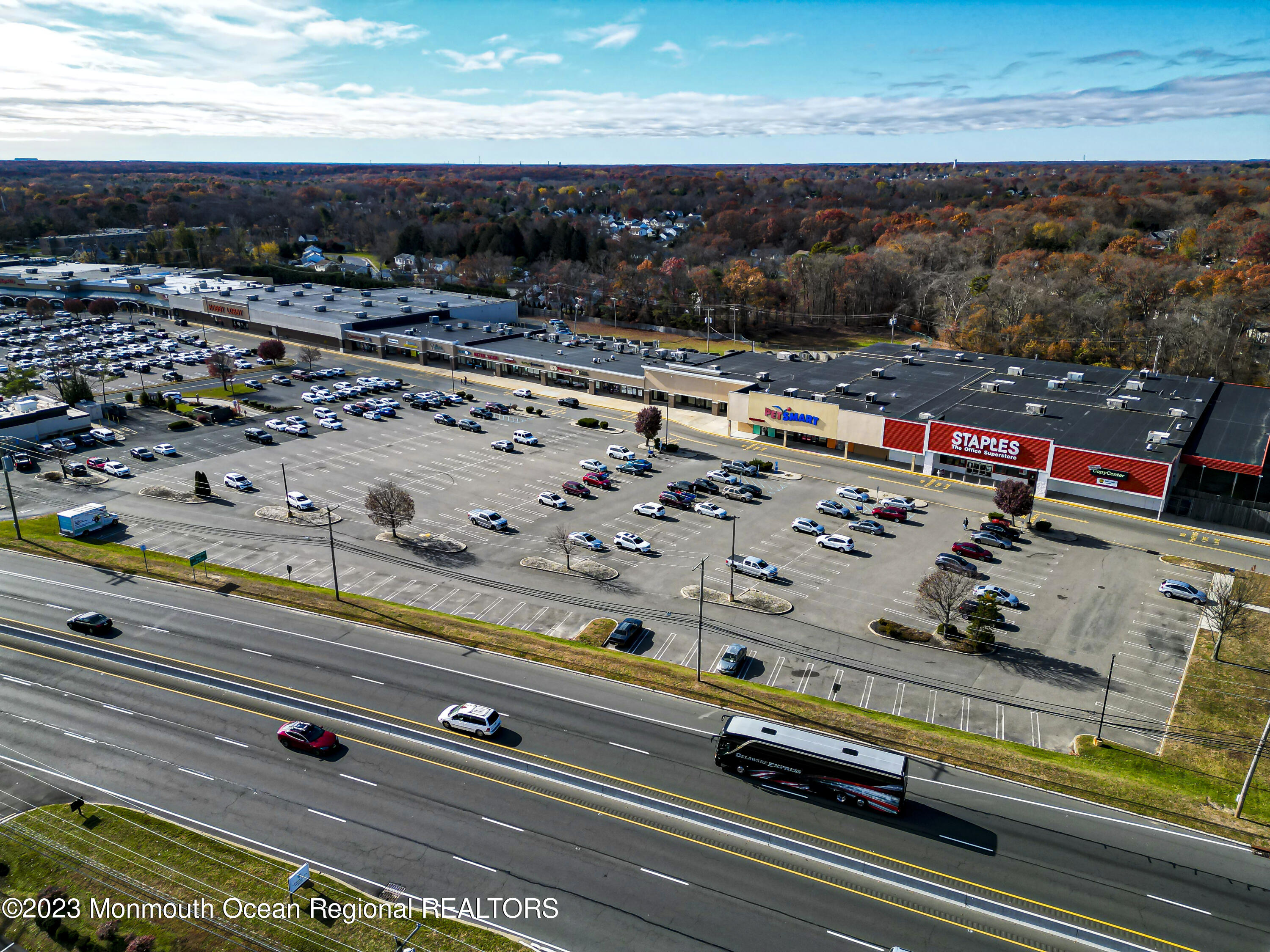 9 Highway 9 Howell, NJ 07731 - Photo 4 of 26 a view of outdoor space