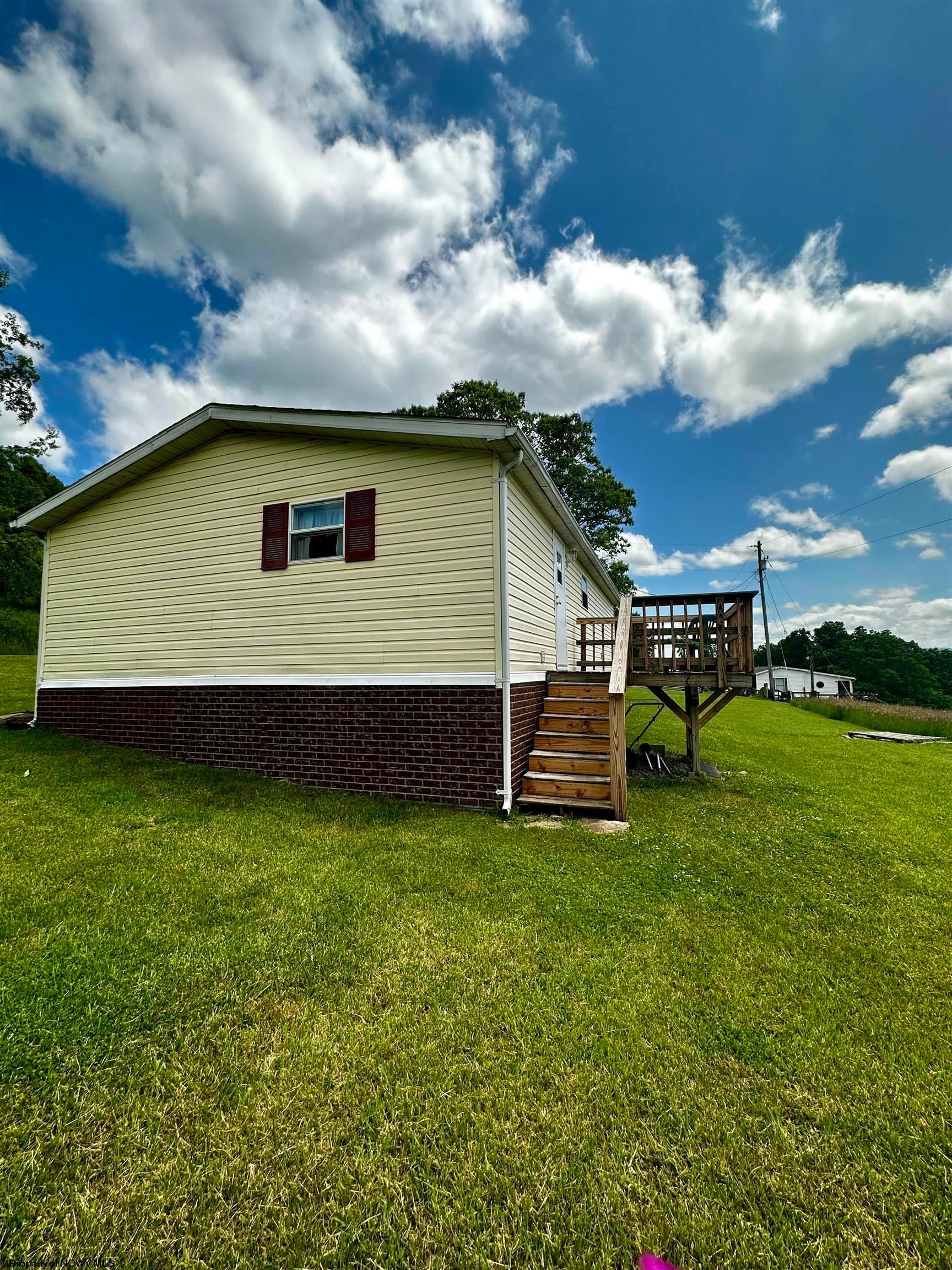 1644 Hovatter Road Thornton, WV 26440 - Photo 17 of 29 Gallery Image 17