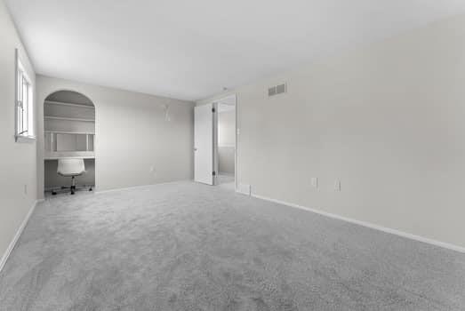 1706 McCully Road Pittsburgh, PA 15234 - Photo 18 of 39 Gallery Image 18