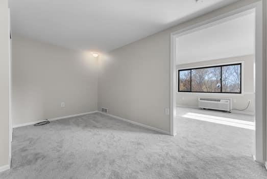 1706 McCully Road Pittsburgh, PA 15234 - Photo 21 of 39 Gallery Image 21