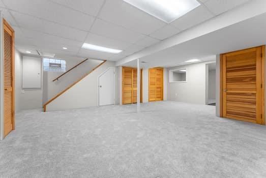 1706 McCully Road Pittsburgh, PA 15234 - Photo 29 of 39 Gallery Image 29