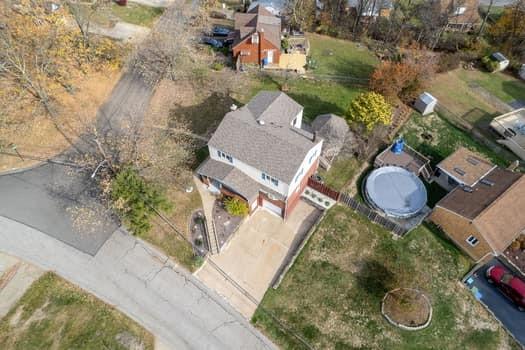 1706 McCully Road Pittsburgh, PA 15234 - Photo 38 of 39 Gallery Image 38
