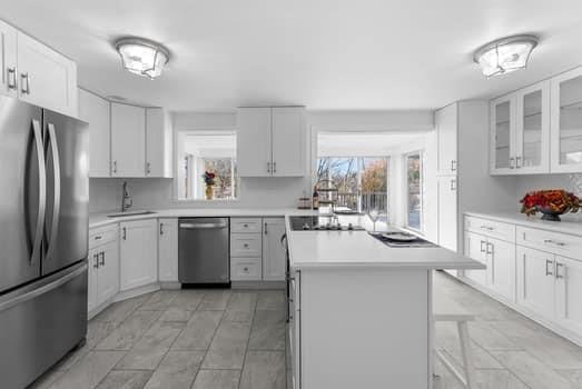 1706 McCully Road Pittsburgh, PA 15234 - Photo 9 of 39 Gallery Image 9