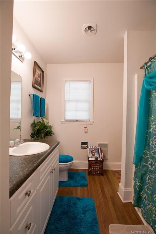4533 Thornwood Road Charlotte, NC 28213 - Photo 9 of 9