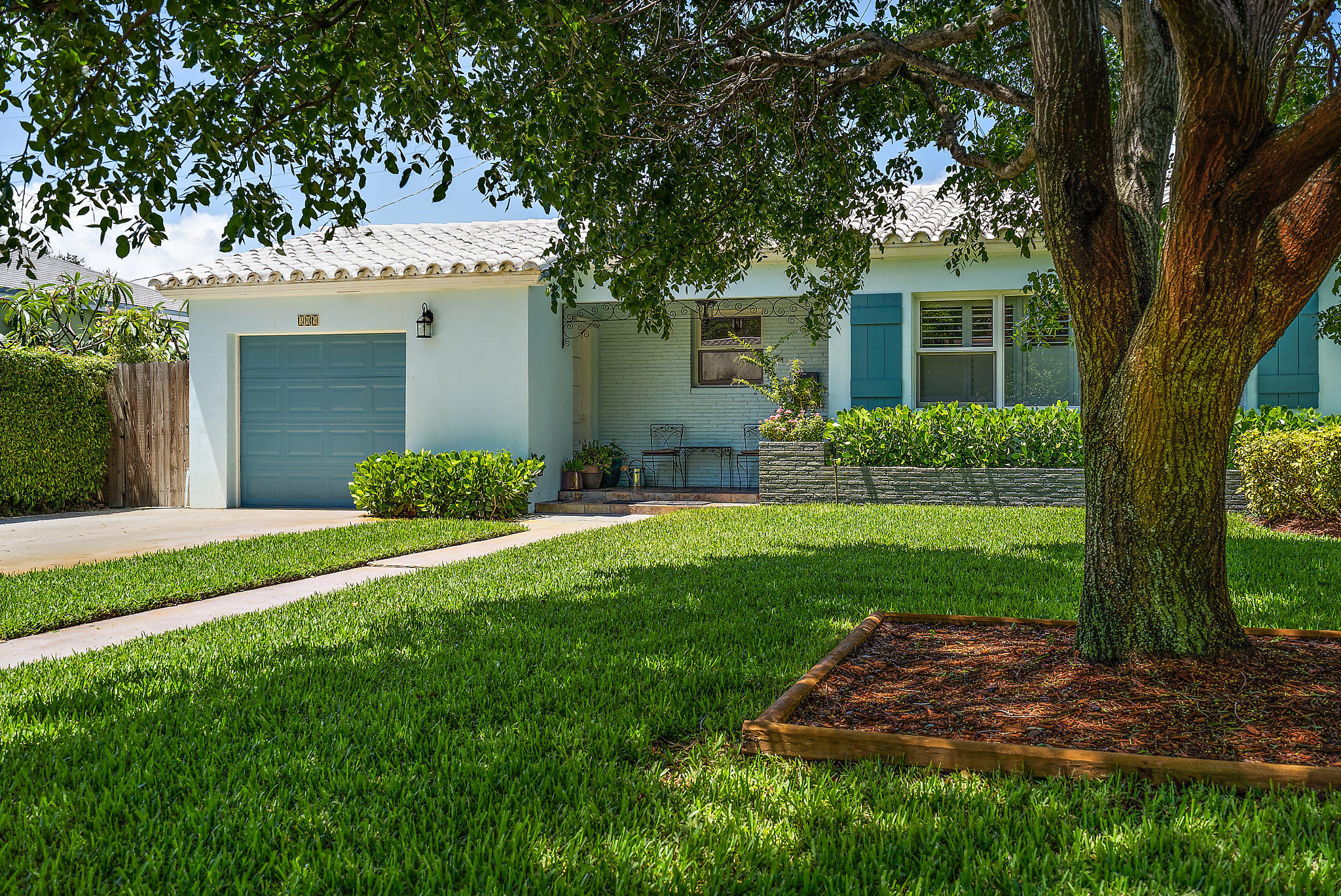 003-309RilynDr-WestPalmBeach-FL-small