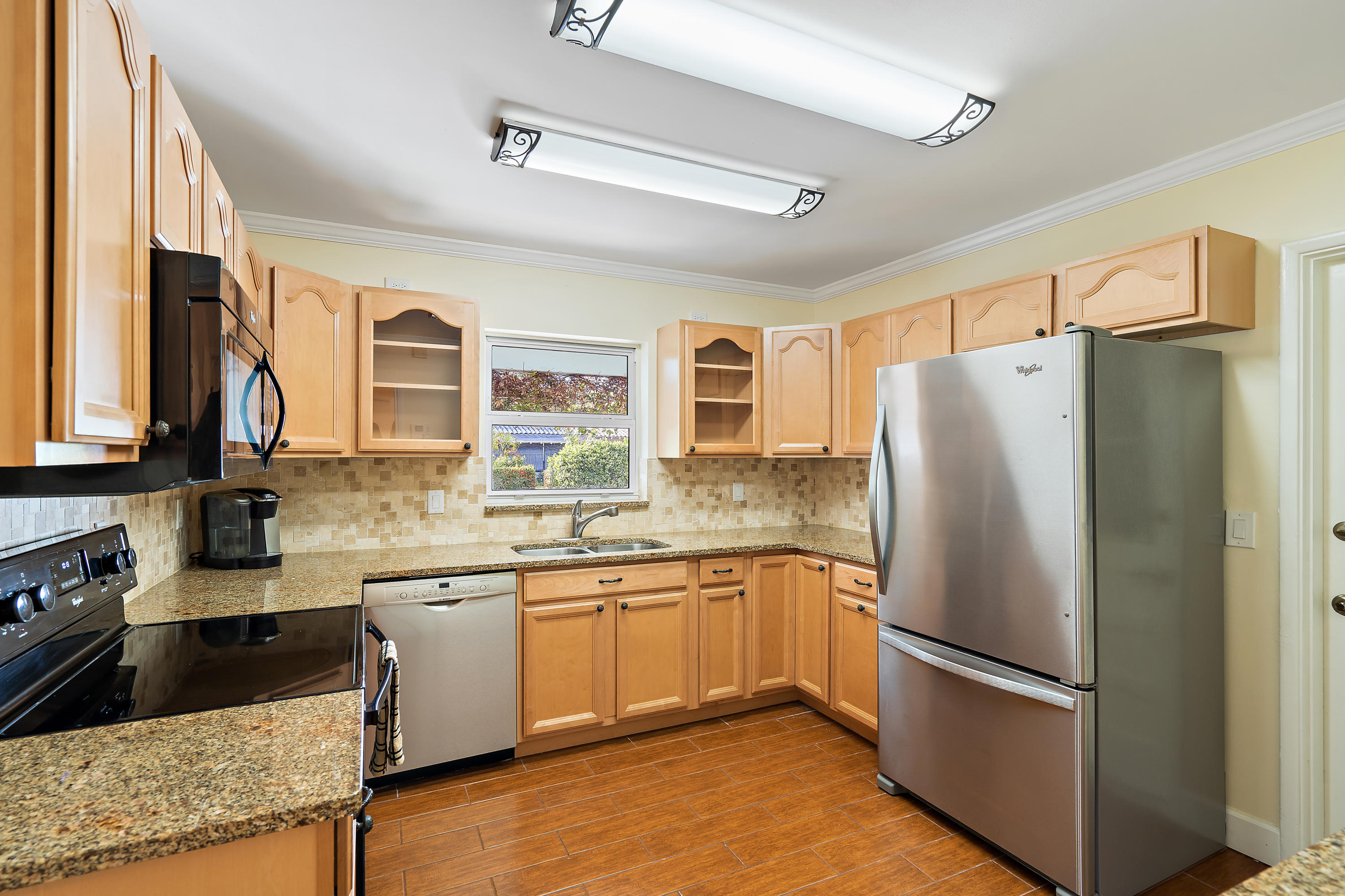 309 Rilyn Drive West Palm Beach, FL 33405 - Photo 20 of 37 027-309RilynDr-WestPalmBeach-FL-full