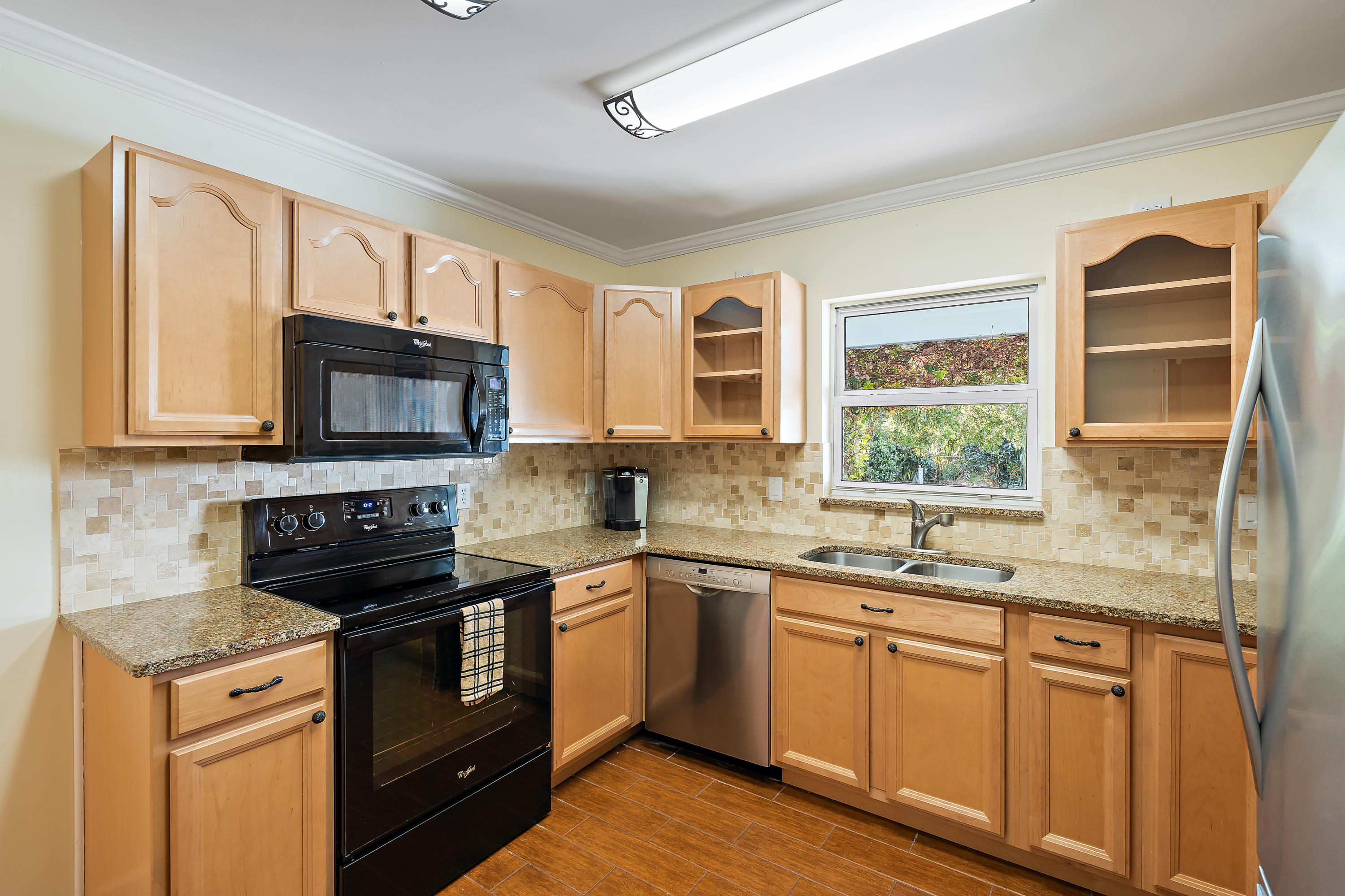 309 Rilyn Drive West Palm Beach, FL 33405 - Photo 21 of 37 026-309RilynDr-WestPalmBeach-FL-full