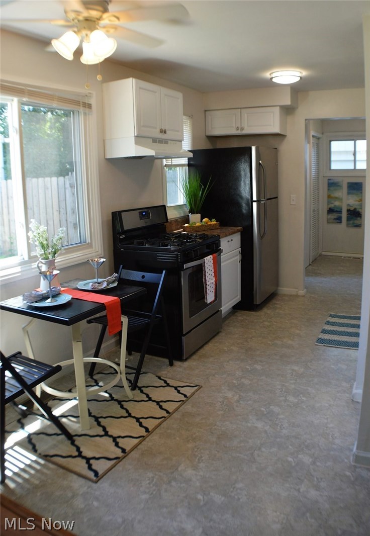 27811 Knickerbocker Road Bay Village, OH 44140 - Photo 4 of 27 Gallery Image 4