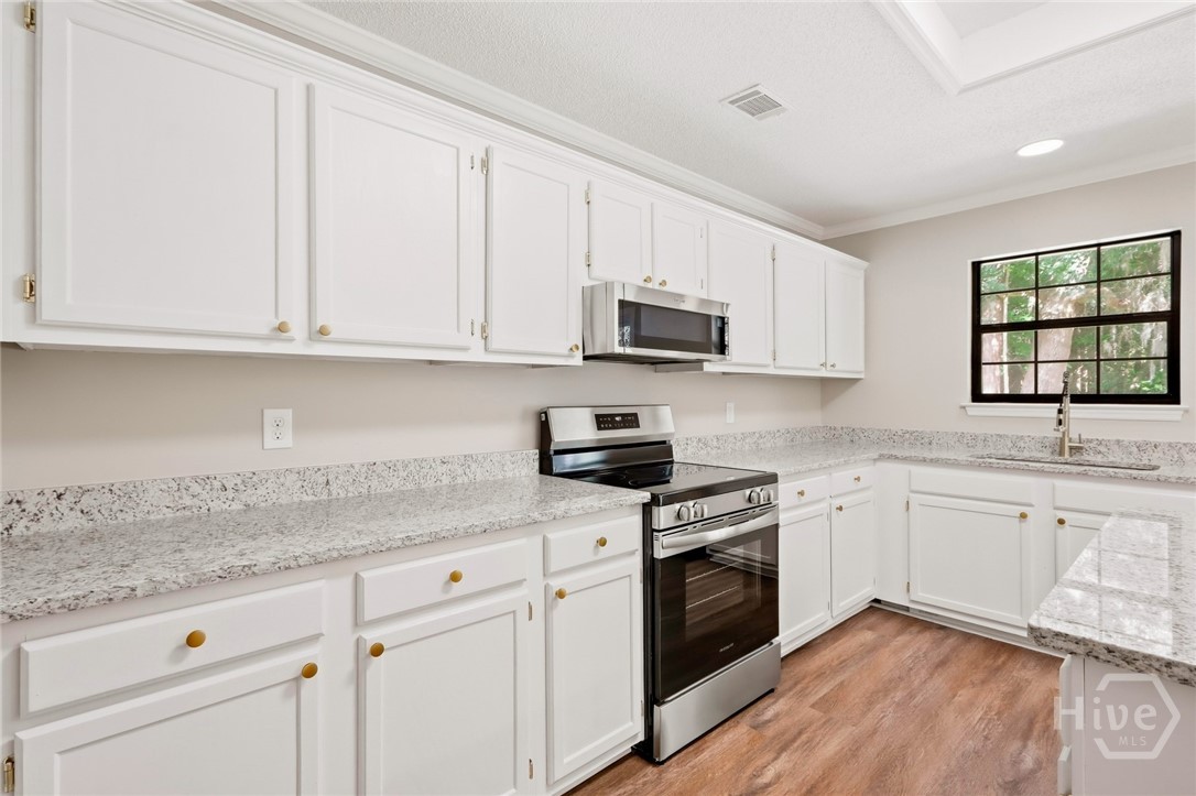 13 Rustic Lane Savannah, GA 31406 - Photo 12 of 32 Gallery Image 12