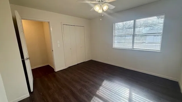 $1,800 | 800 Otis Street, Taylor, TX 76574