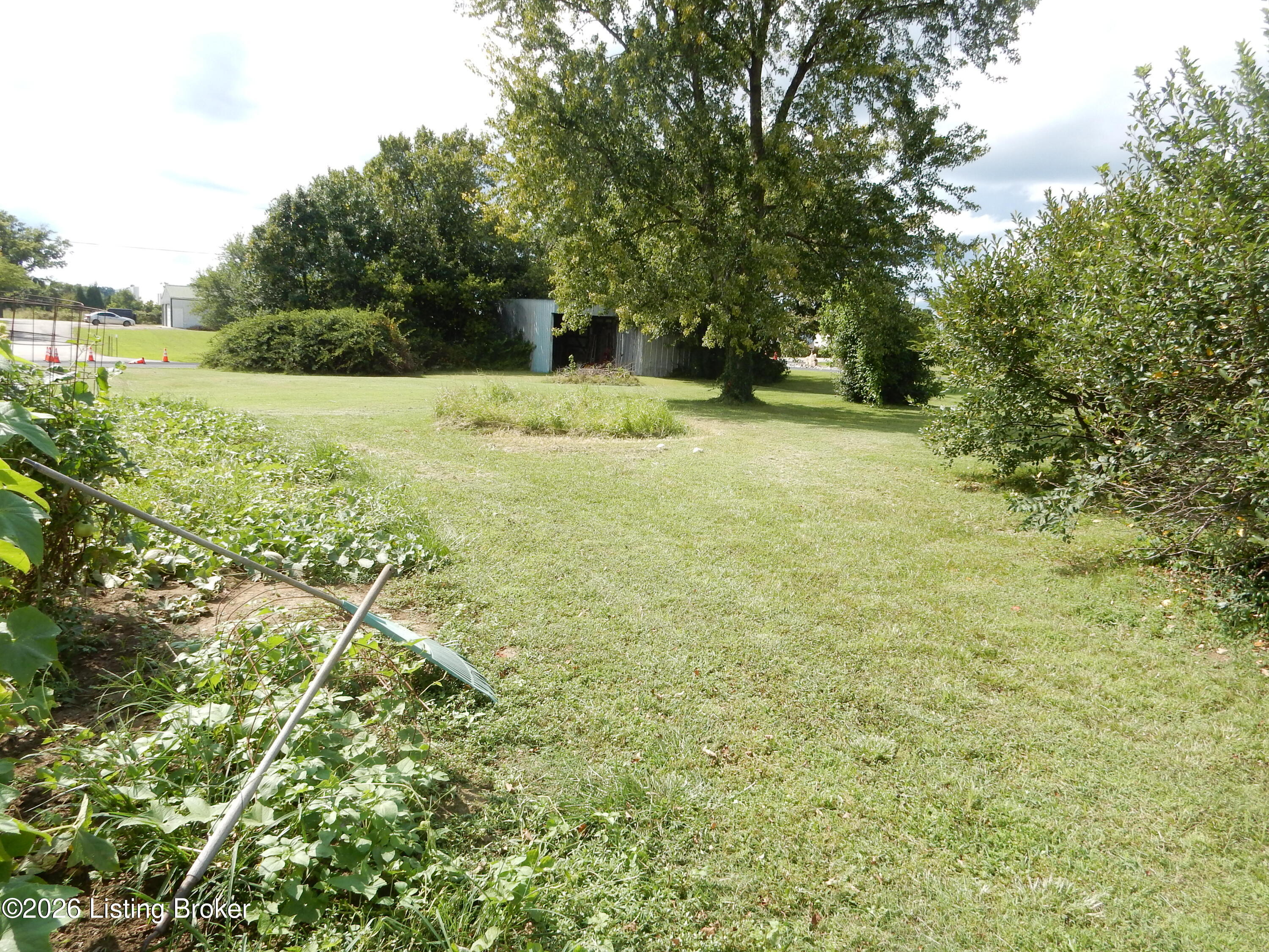 714 Cedar Grove Road Shepherdsville, KY 40165 - Photo 8 of 9 DSCN0261