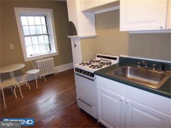 210 East Maple Avenue, Unit B10 Merchantville, NJ 08109 - Photo 6 of 7 Kitchen