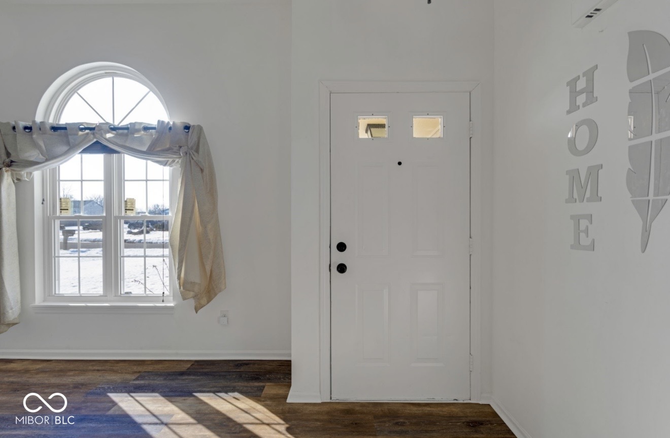 12991 Wingstem Court Fishers, IN 46038 - Photo 6 of 46