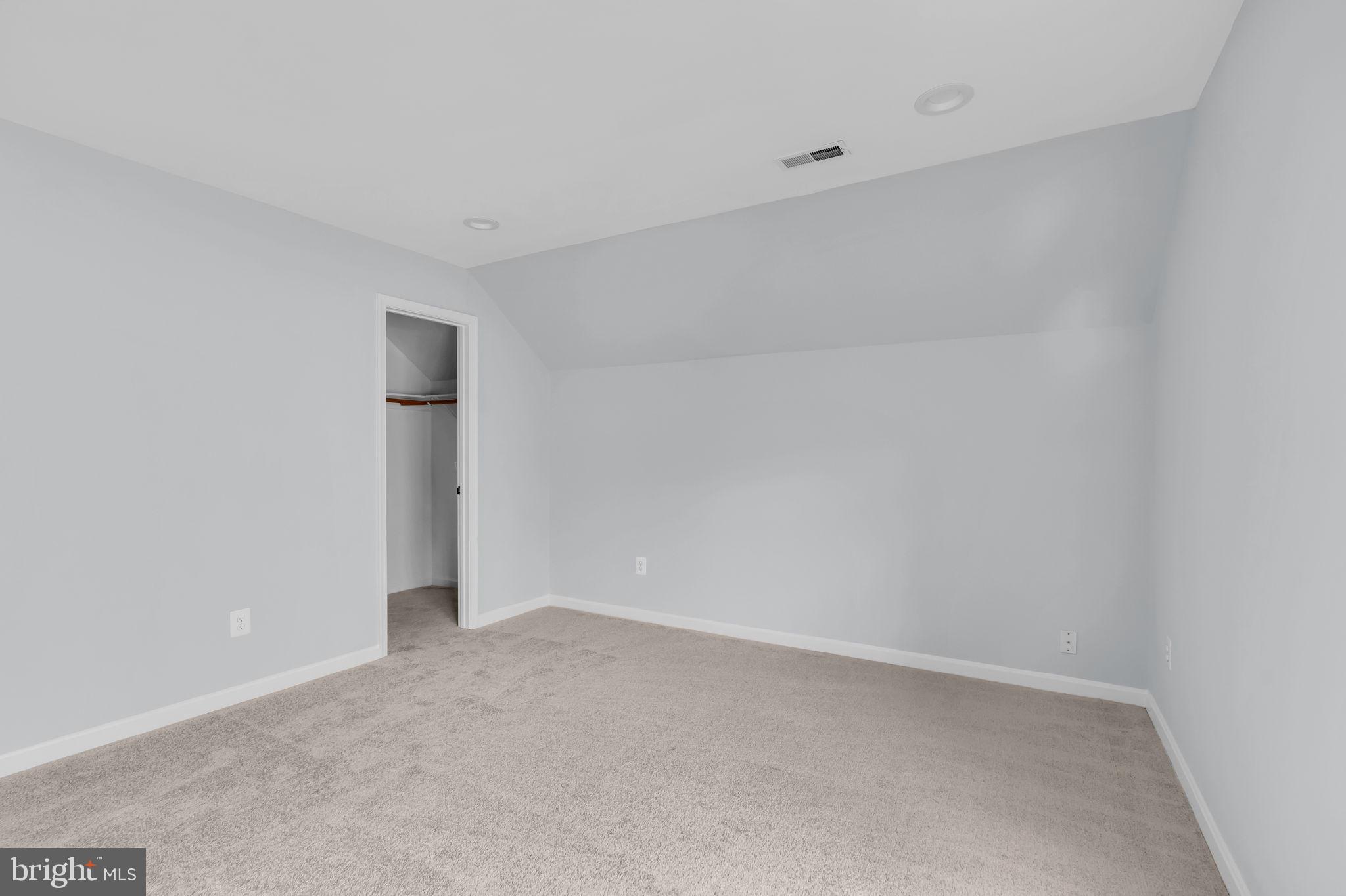 43553 Dempsey Lane Chantilly, VA 20152 - Photo 44 of 76