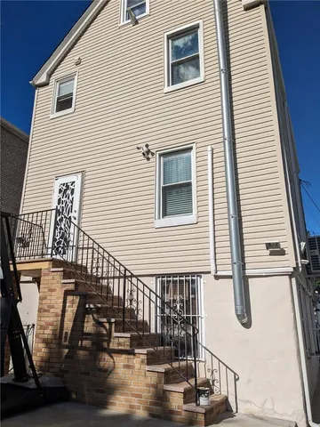 $869,000 | 2058 Ryer Avenue | Fordham Heights