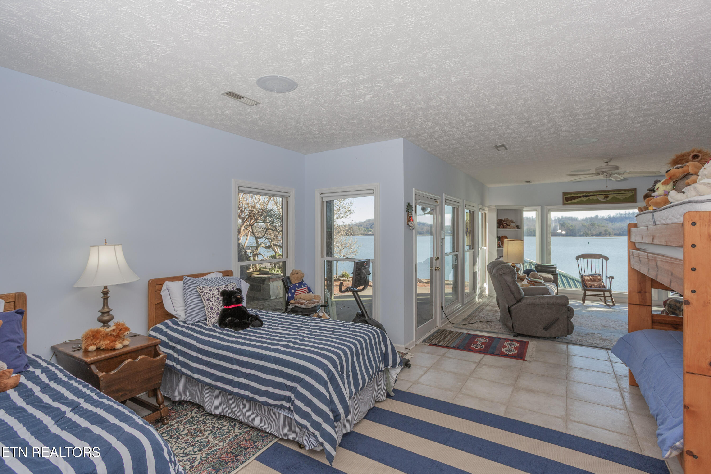 3478 Navigator Point Knoxville, TN 37922 - Photo 21 of 41 Interior_Den_01