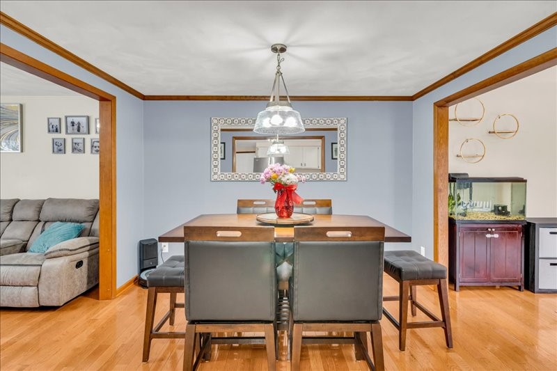 1066 Elton Drive Endicott, NY 13760 - Photo 2 of 50