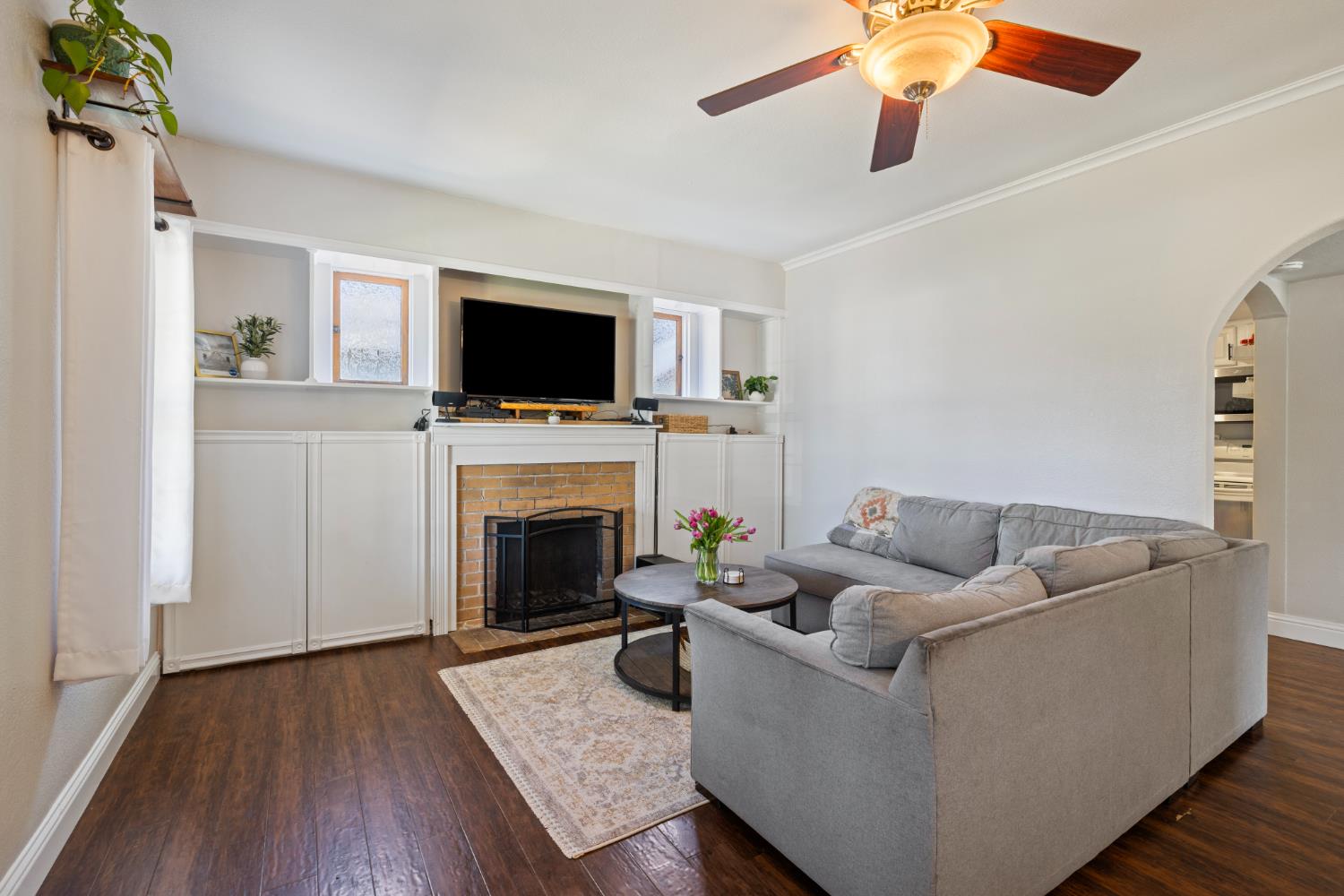 543 J Street Lincoln, CA 95648 - Photo 2 of 18