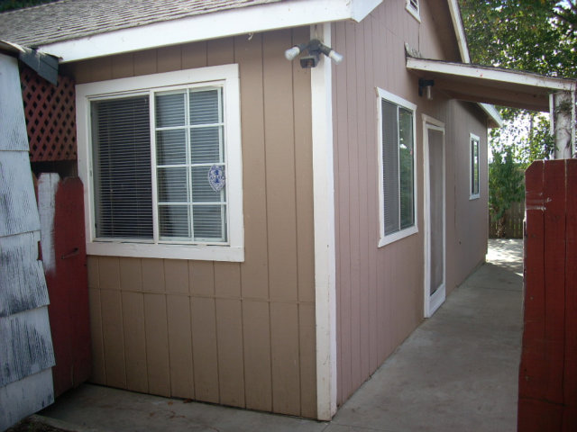 104 Dick Phelps Road Watsonville, CA 95076 - Photo 7 of 10 Gallery Image 7